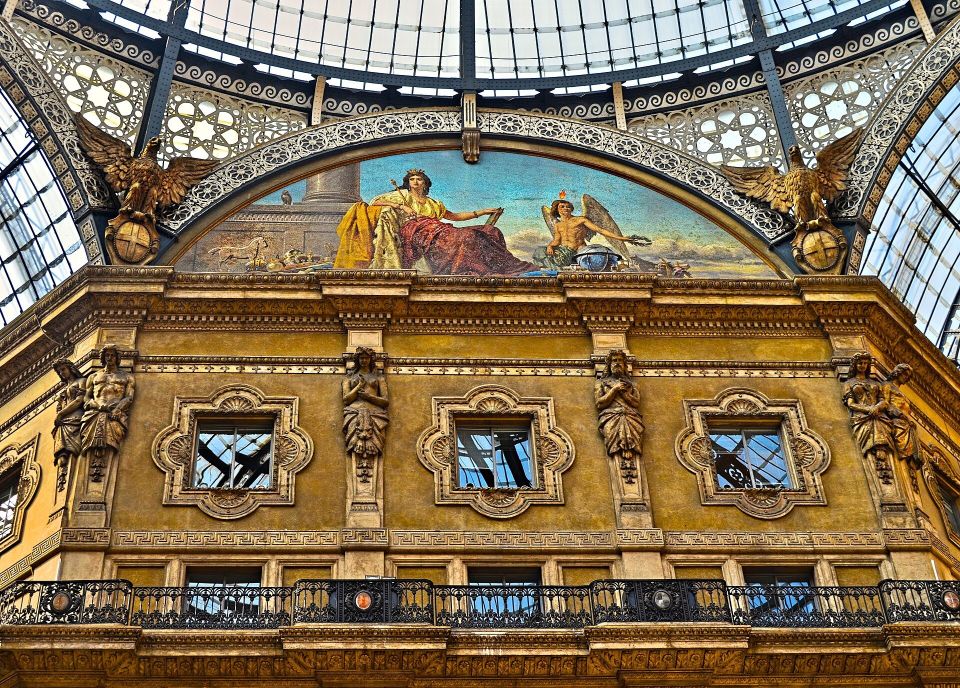 La cupola in vetro della Galleria Vittorio Emanuele II a Milano